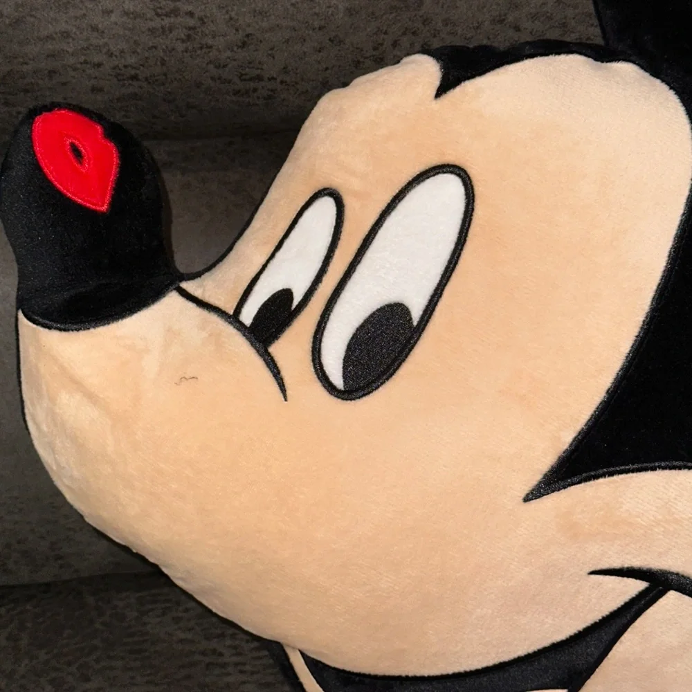 Disney Mickey Mouse Head Accent Pillow - Figural Kisses Lips NEW Valentines Day